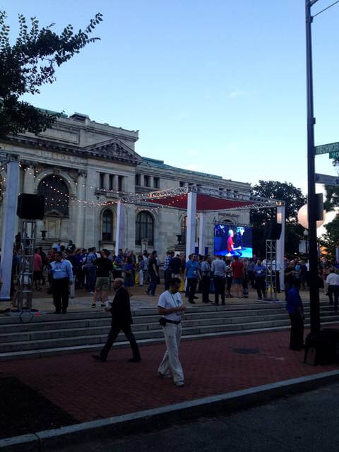 Welcome to America - Worlwide Partner Conference #day0 5 worldiwde-partner-conference-day-3-jcommerce-entrance