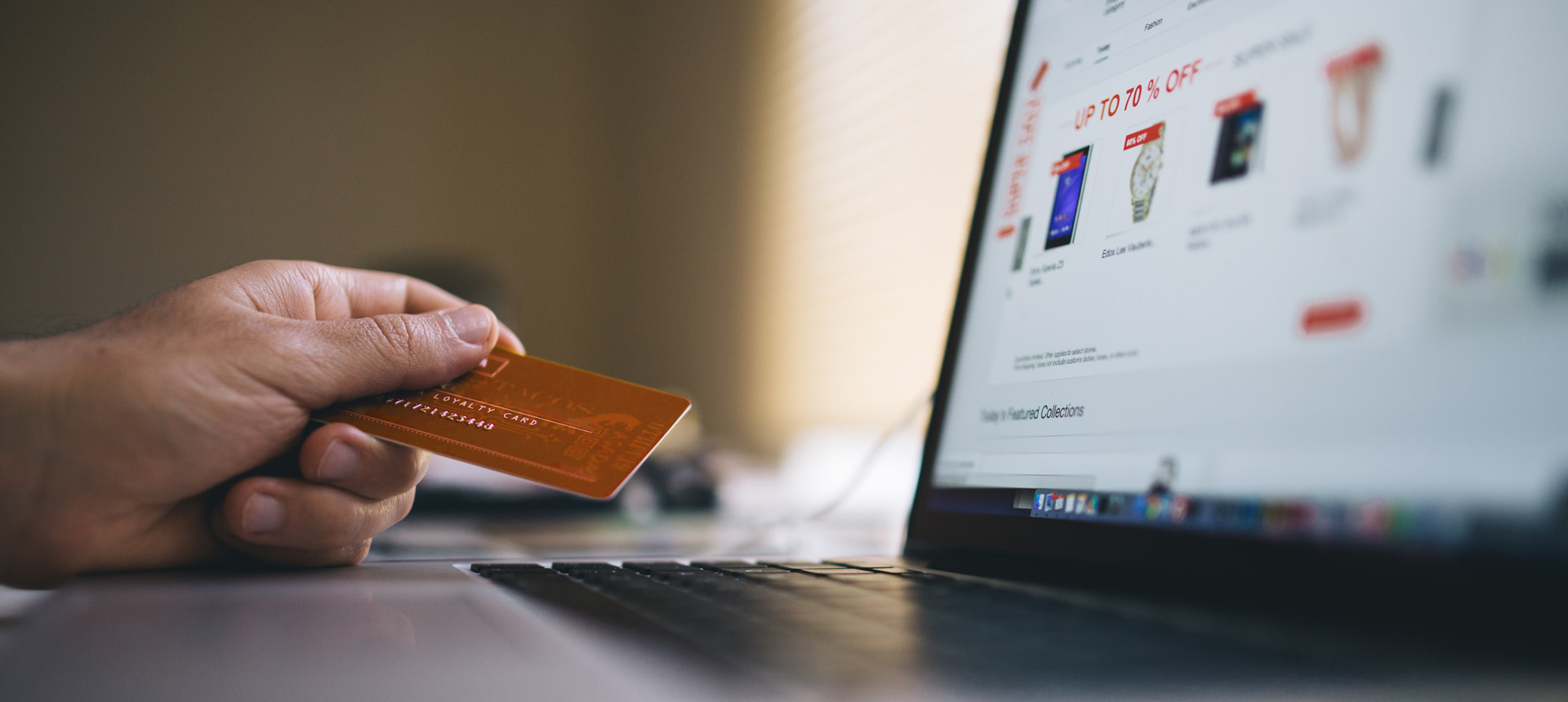 Top 5 technologische Trends für die FinTech-Branche im Jahr 2021 1 case study ecommerce banner